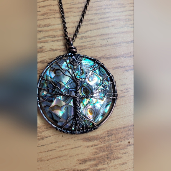 Tree of life intertwined necklace - peacock coloured pendant Bronze colour chain - Picture 4 of 5